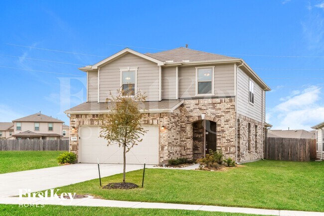 Foto del edificio - 16550 Bouldgreen St