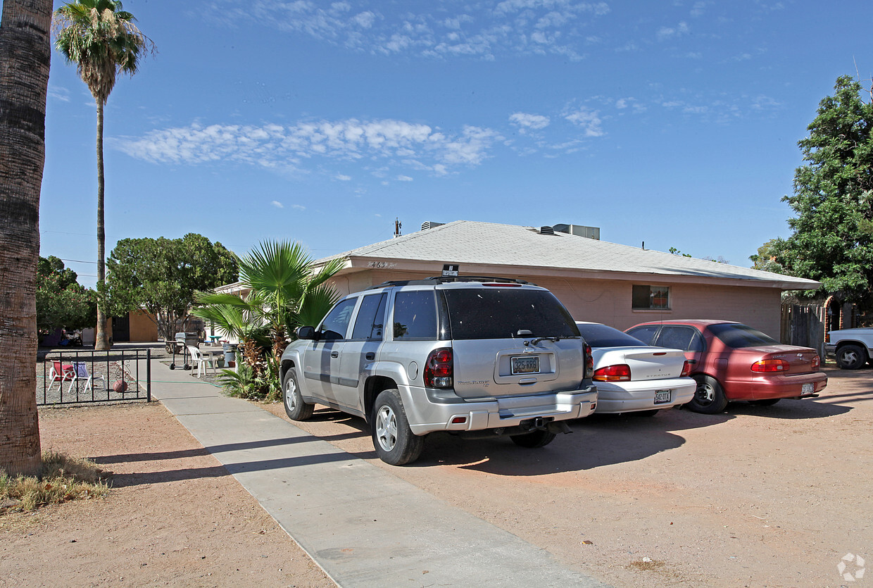 Foto principal - 465 W Ray Rd