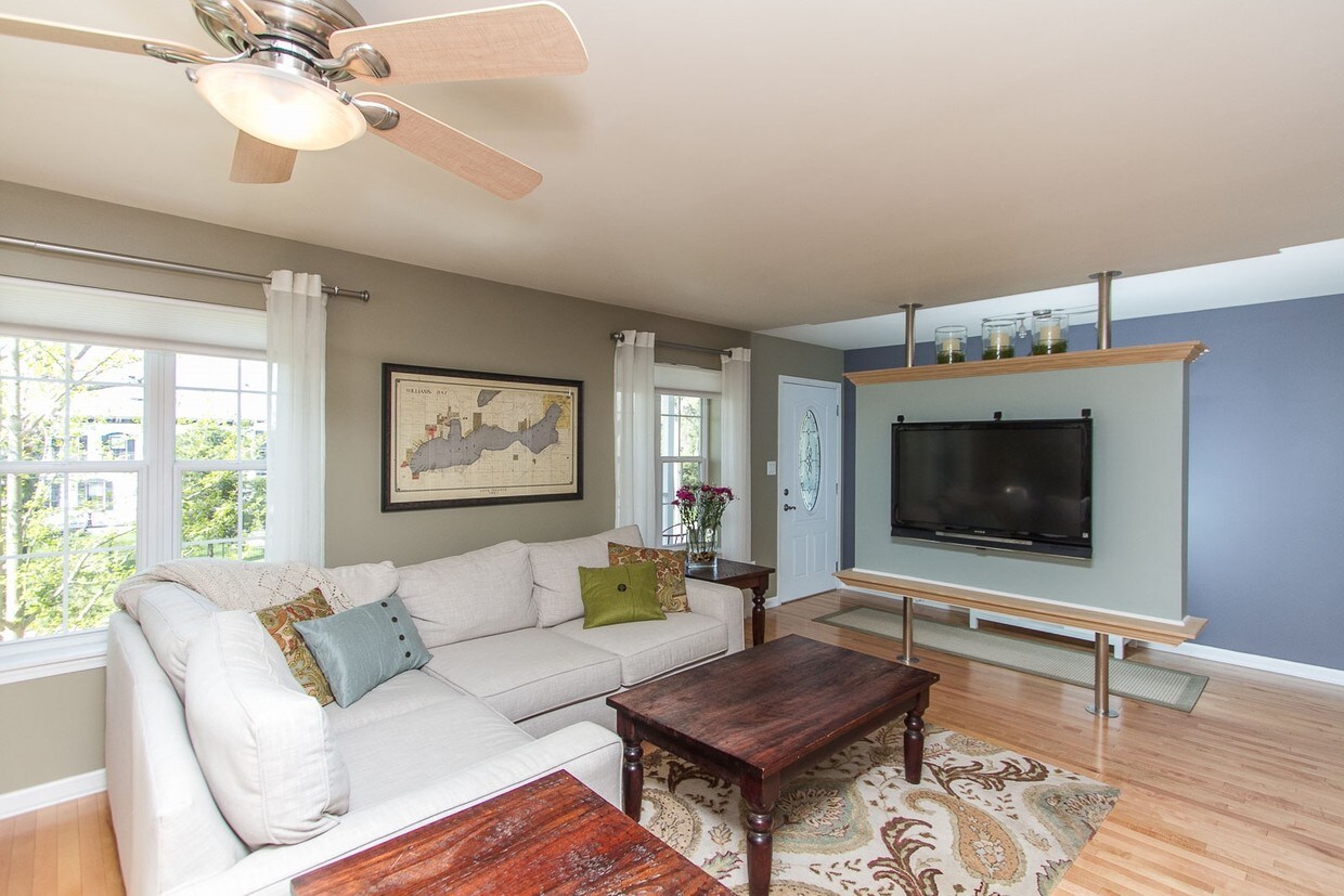 Foto principal - 414-416 Baker St