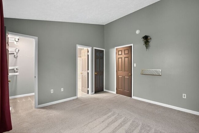 Building Photo - 22125 St Leonard's Cir