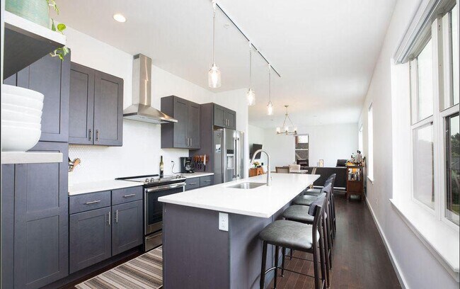 Entertain a crowd here - 19 Ocean Ave