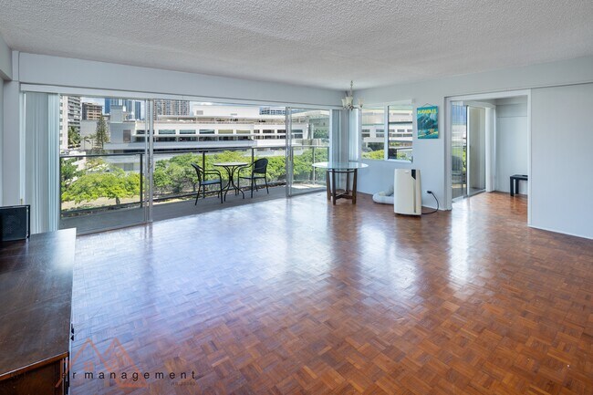 Foto del edificio - 1645 Ala Wai Blvd