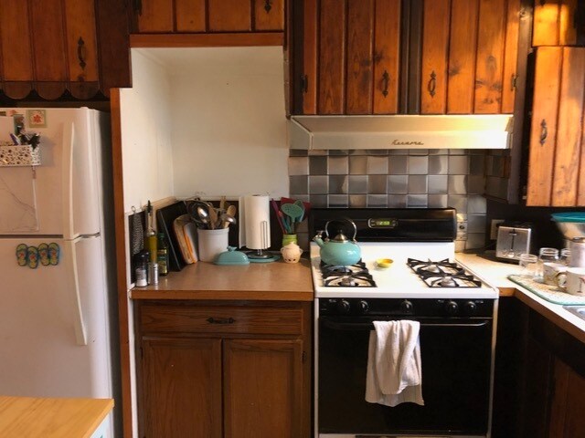 Building Photo - 122 Washington St