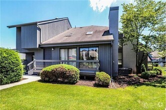 Building Photo - 180 Westgate Dr