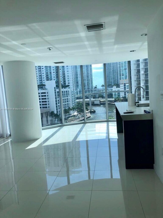 Foto del edificio - 200 Biscayne Blvd Way