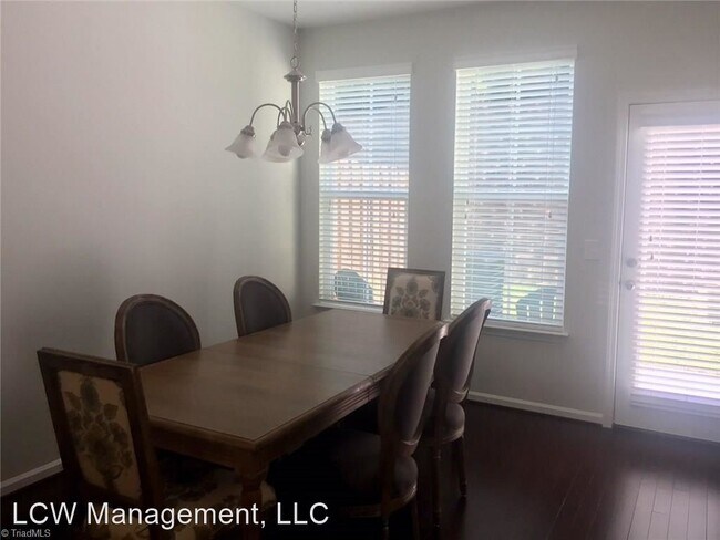 Foto del edificio - 2 br, 2.5 bath House - 5383 Farm House Trail