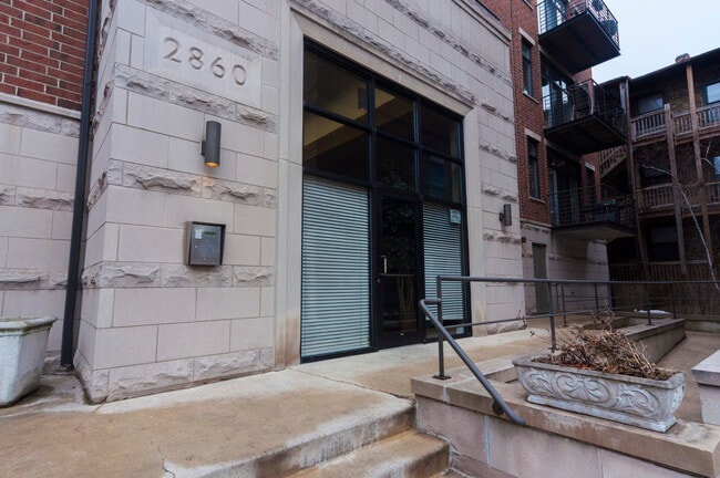 Building Photo - 2860 N Orchard St