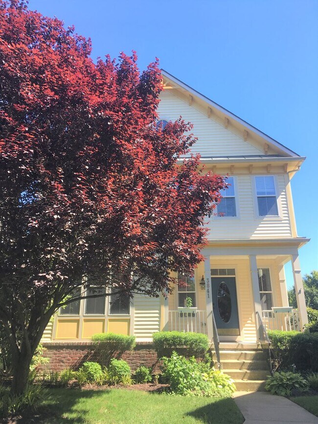 Foto del edificio - Single Family Home in Established Urbana Highlands Ready before the holidays!