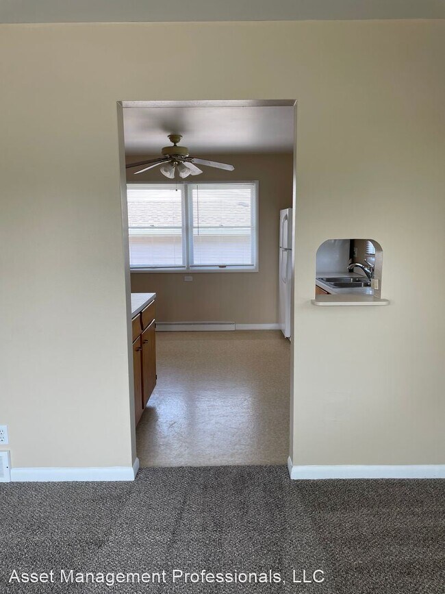 Foto del edificio - 3 br, 1 bath House - 4402 Phillip St