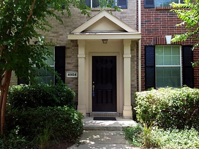 Foto del edificio - 4904 Heather Glen Trail