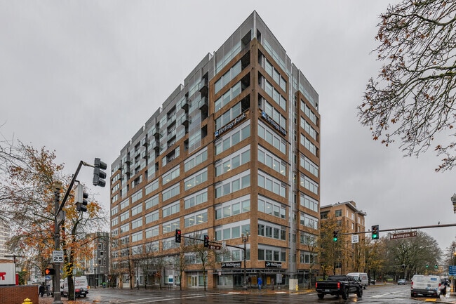 VIEWPOINT AT VANCOUVER CENTER