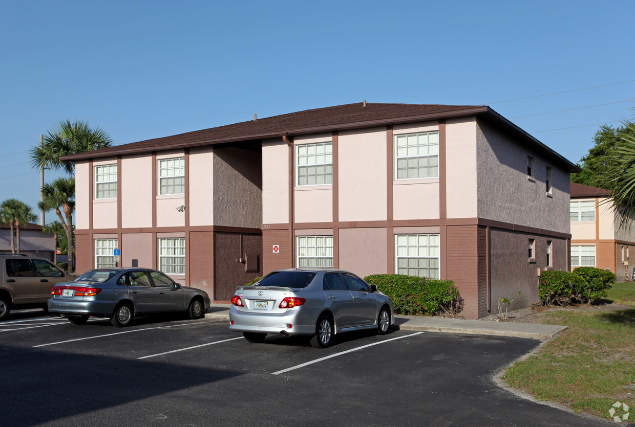 Primary Photo - Pebble Creek Apartments