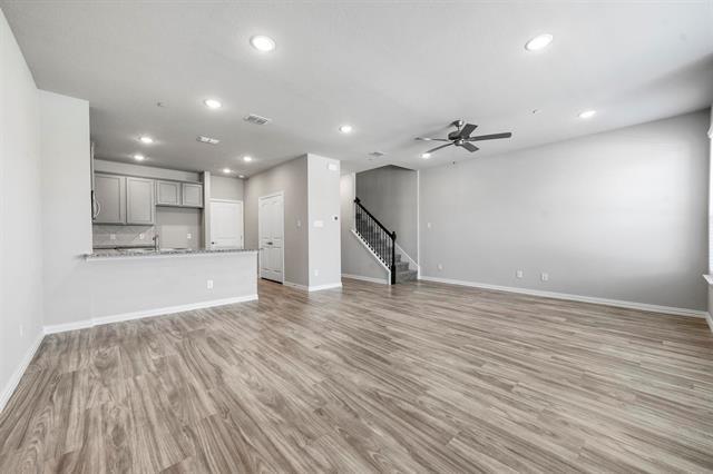 Foto del edificio - 3521 Brentwood Dr