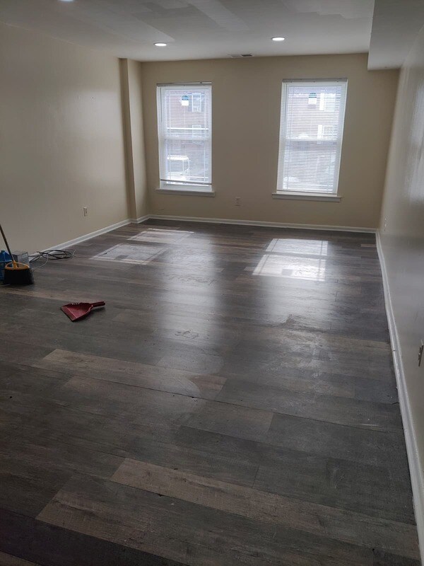 Foto del edificio - 2721 S 76th St