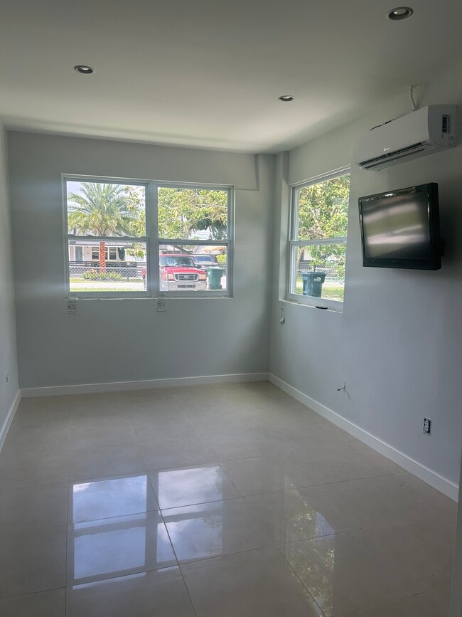 Photo - 6859 SW 37th St Apartment
