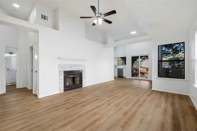 Foto del edificio - 918 S Old Orchard Ln