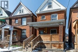 Building Photo - 45 Fairleigh Ave N