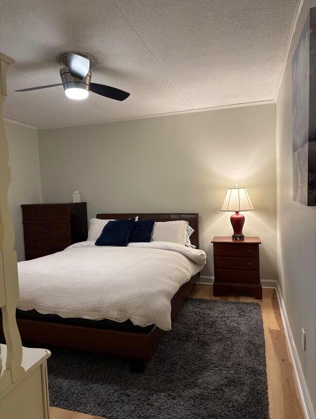 Foto del edificio - 2733 Jersey Ave