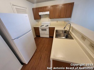 Foto del edificio - 8419 Cranberry Hill