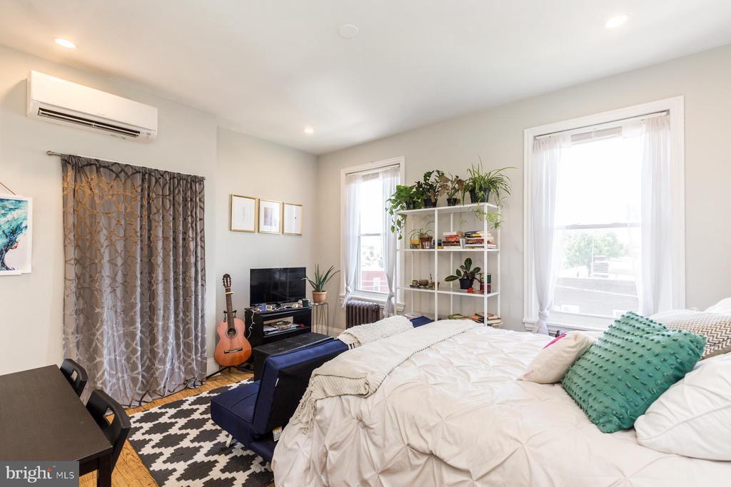 Foto principal - 1331 Reed St