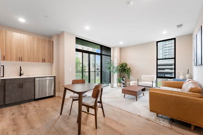 Building Photo - Residences at Pier 40