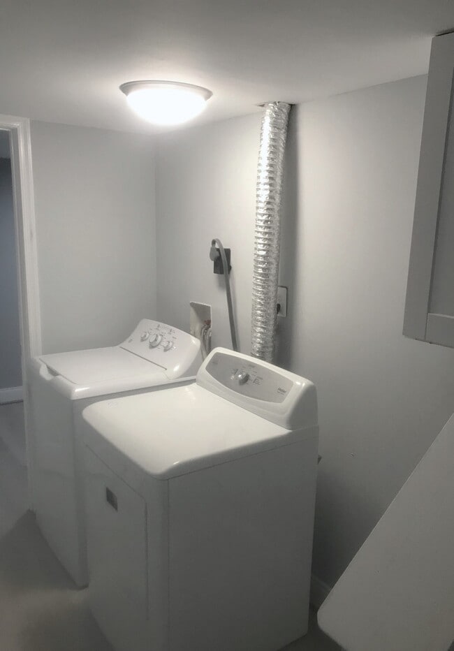 Photo - 928 Argonne Dr Townhome