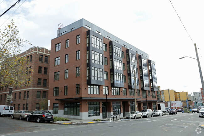 Building Photo - 101 John Apartments