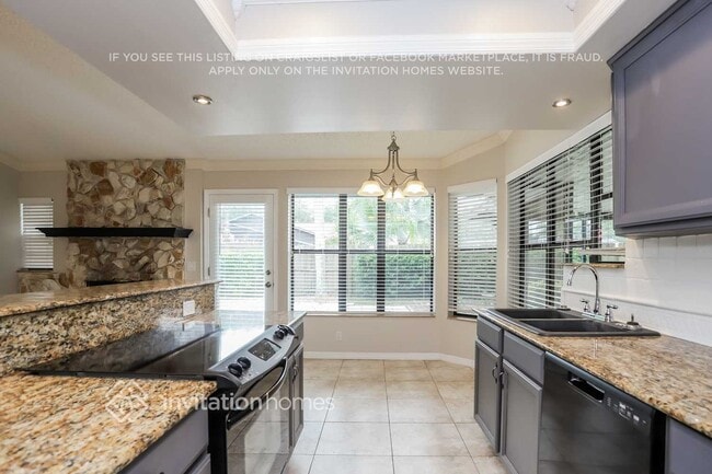 Foto del edificio - 4125 Yellowwood Dr