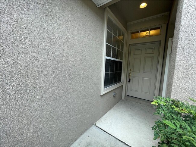 Building Photo - 4221 Key Thatch Dr