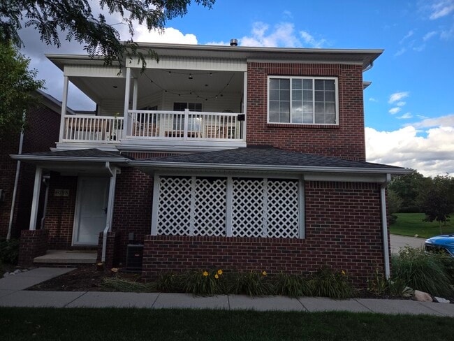 Building Photo - 6725 Boulder Pointe Dr