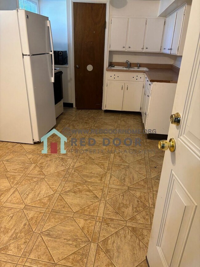 Foto del edificio - 1425 6th Ave S