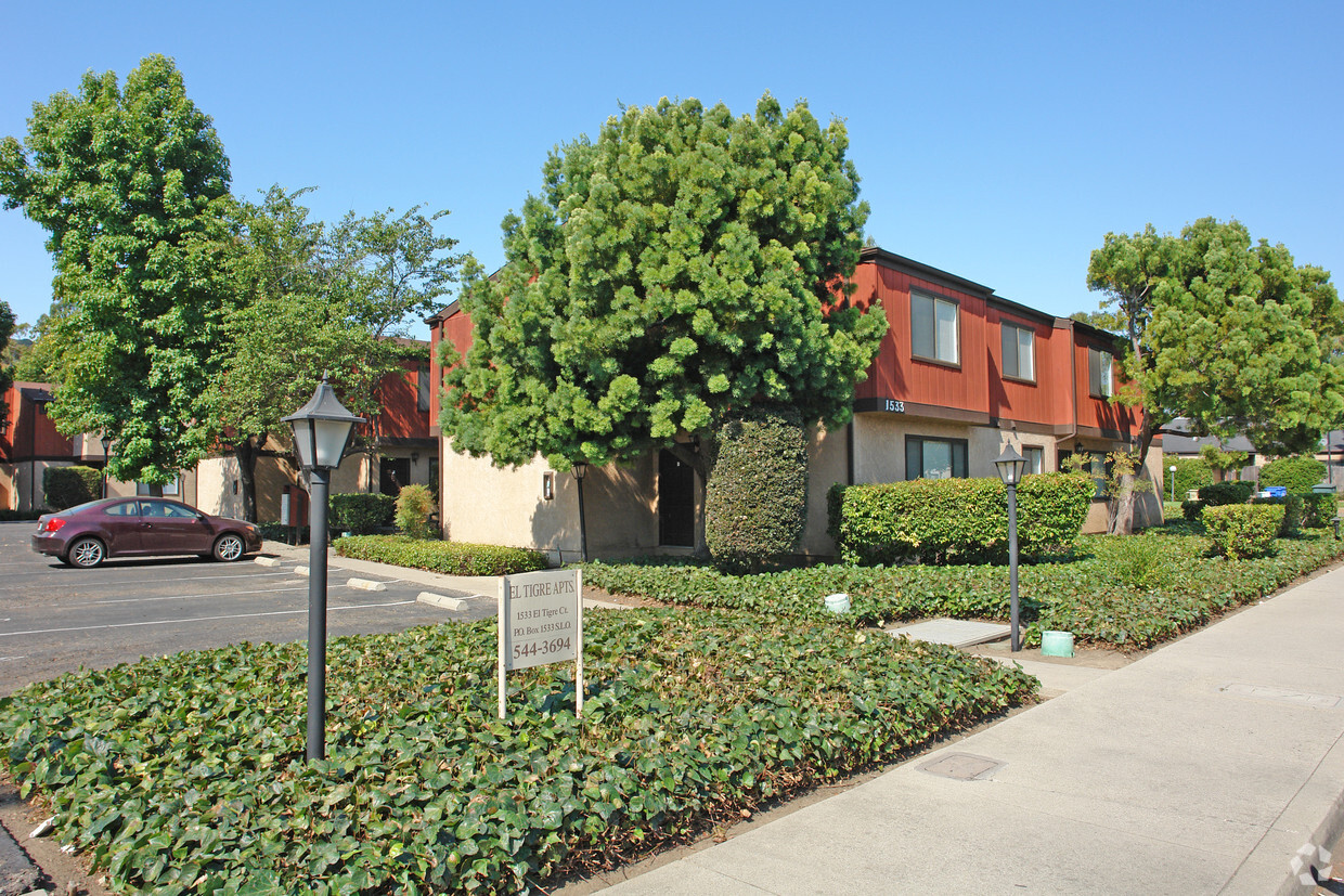 Primary Photo - El Tigre Apartments