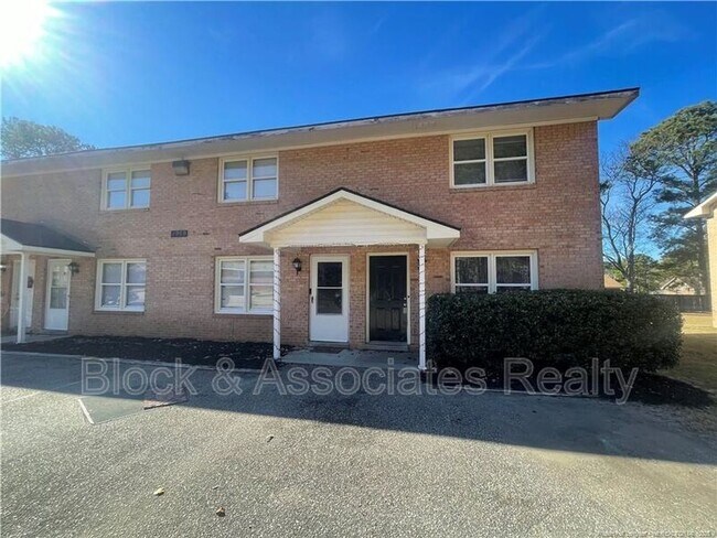 Building Photo - 4959 Galveston Dr