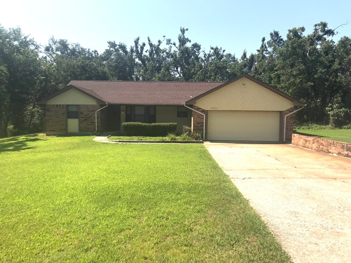 14700 SE 27th Ct, Choctaw, OK 73020 House Rental in Choctaw, OK