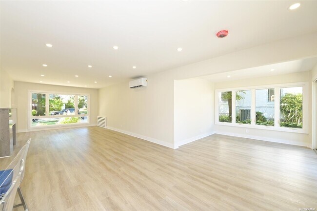 Foto del edificio - 218-35 82nd Ave