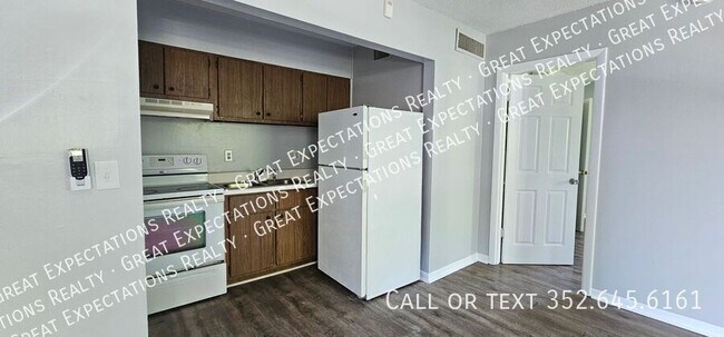 Foto del edificio - 2629 SW 33rd Ave