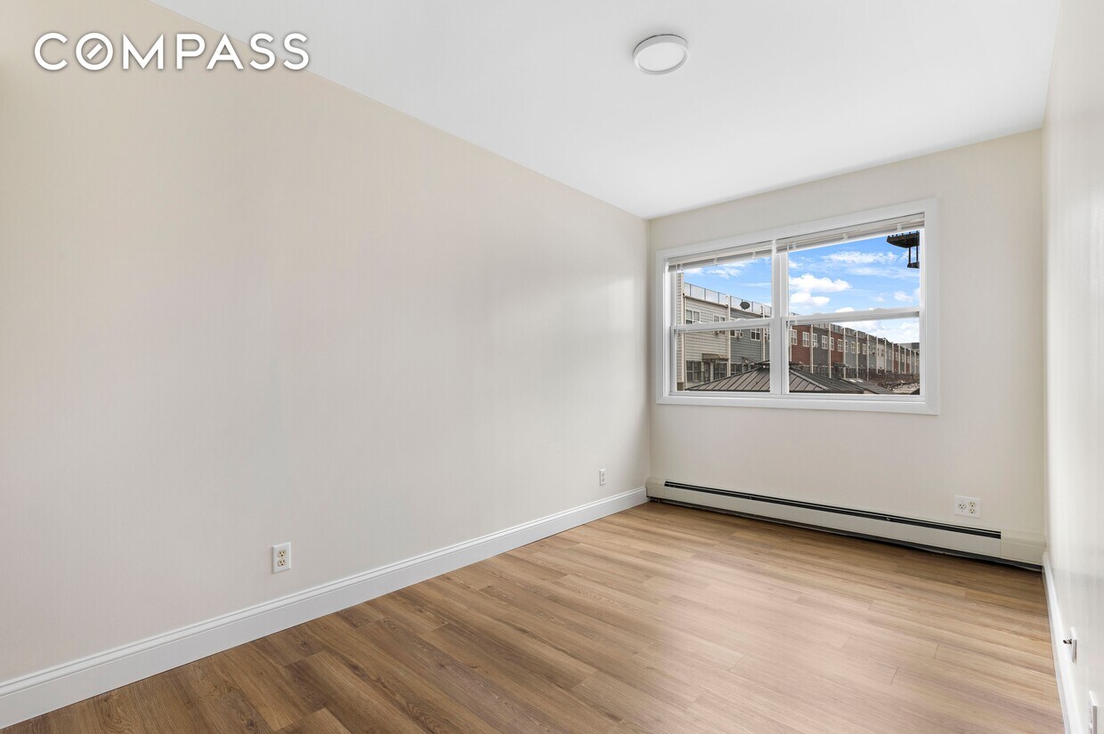 1142 Berriman St, Brooklyn, NY 11239 Townhome Rentals in Brooklyn NY