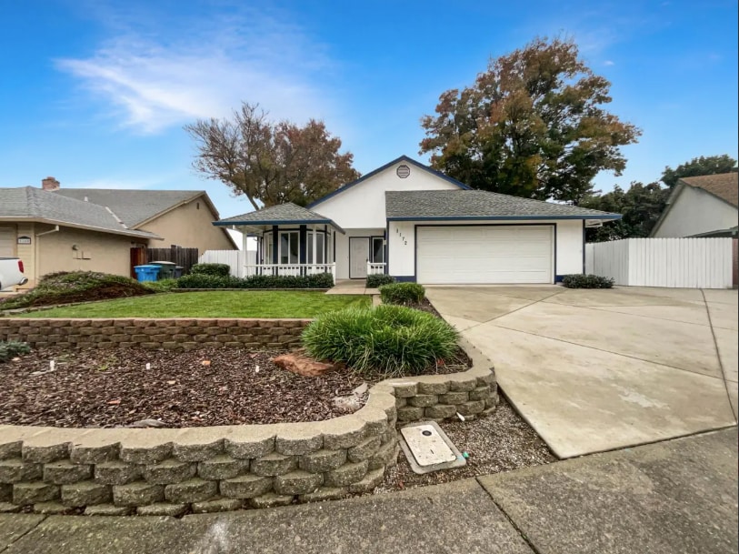 Foto principal - 1172 Willow Creek Dr