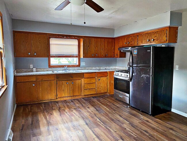 Foto del edificio - 5672 N 87th St