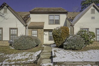 Building Photo - 3312 Larkspur Ct