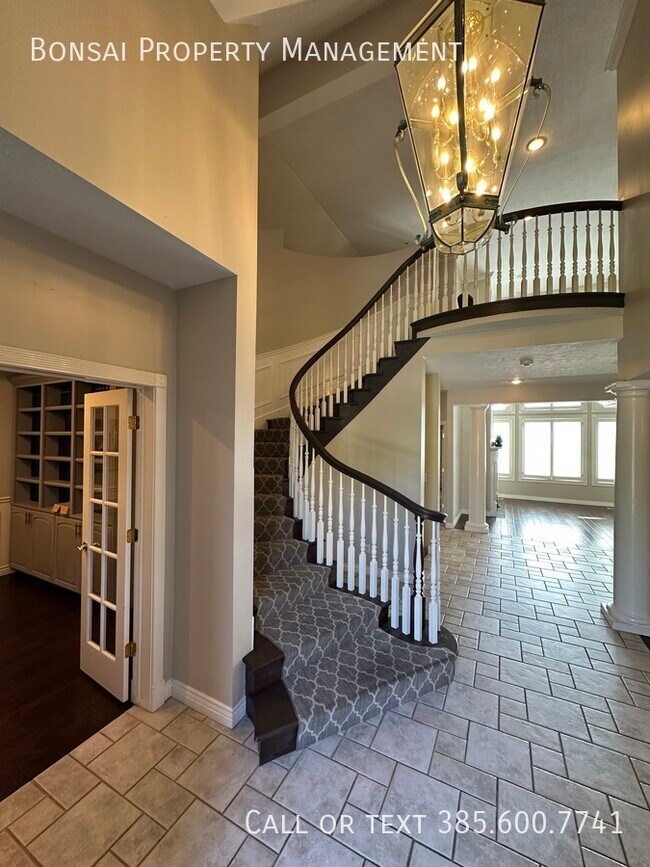 Building Photo - 11291 Palisade View Dr
