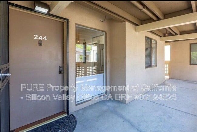 Photo - 451 Alberto Way Apartment