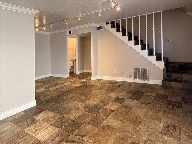 Foto del edificio - 1903 Portsmouth St