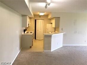 Building Photo - 13625 Eagle Ridge Dr