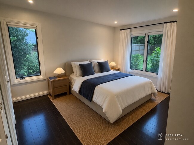 Building Photo - Executive Furnished 3BR Near Walmart HQ