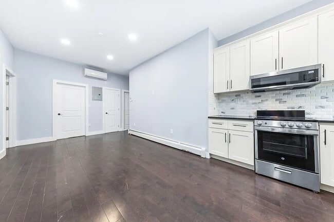Foto del edificio - 4462 23rd St