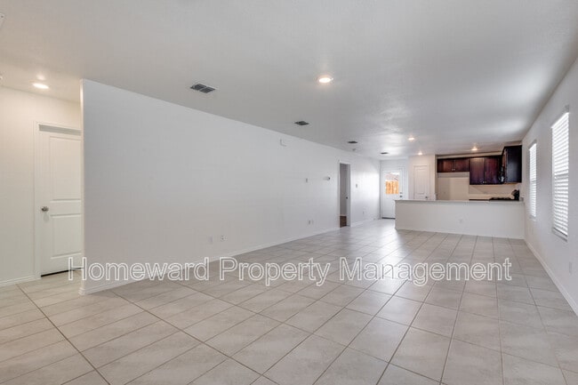 Building Photo - 3612 Kinglet Ct