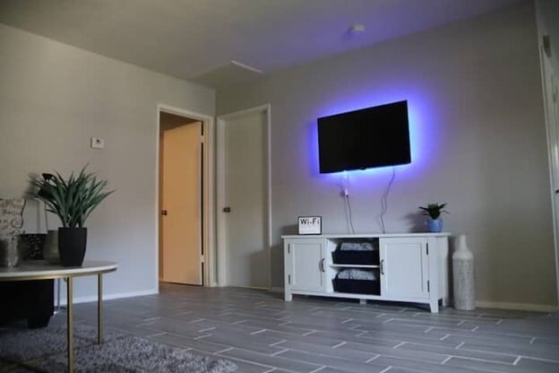 Living Room - 8131 N 107th Ave
