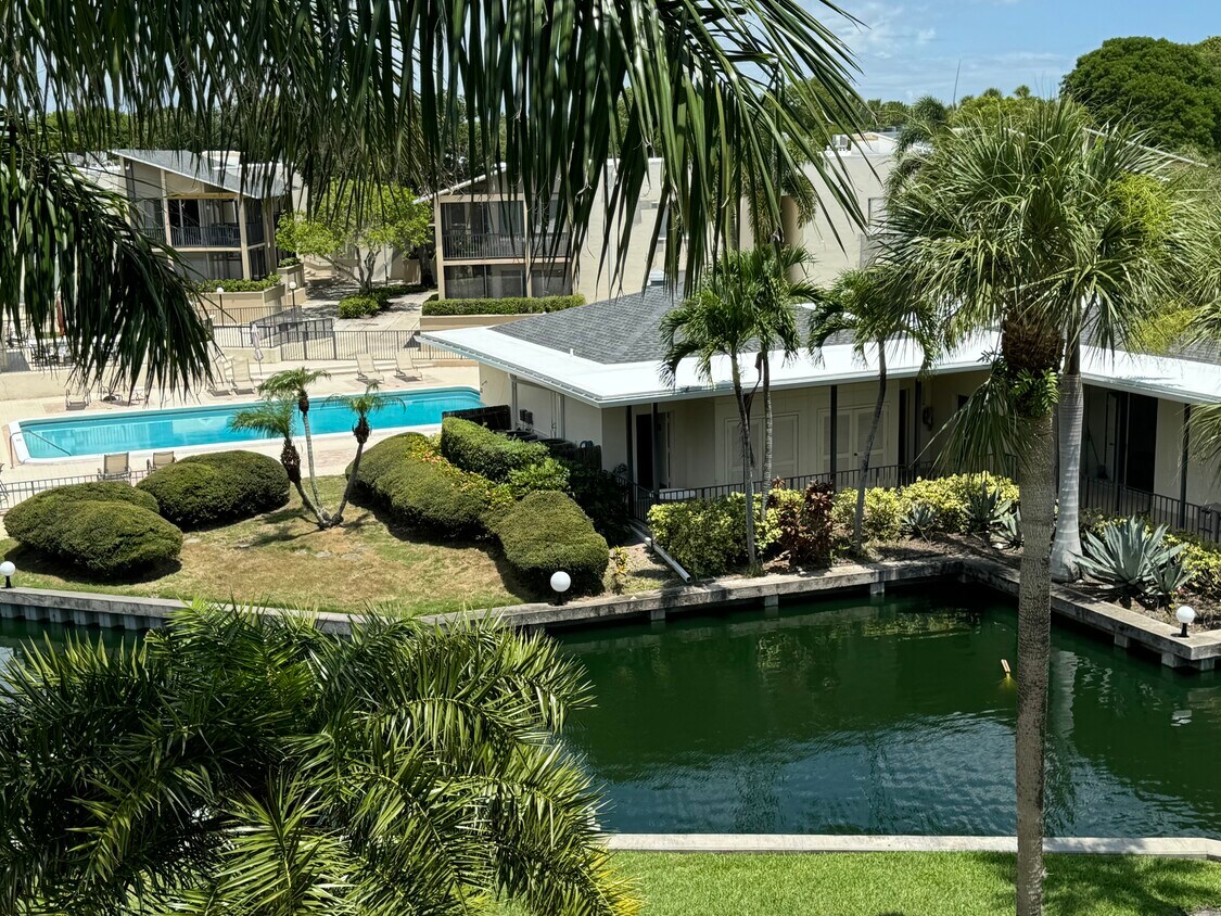View from screened in patio - 11811 Avenue Of Pga