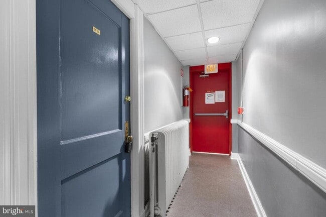 Building Photo - 1324 Locust St